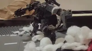 Optimus vs Bonecrusher | Transformers Stop Motion