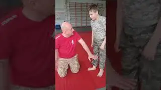 Фрагмент фильма БЕГИ.КАК ПРАВИЛЬНО ПАДАТЬ. Шестая часть.