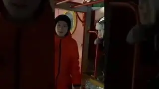 Прячемся от родителей ночью на улице