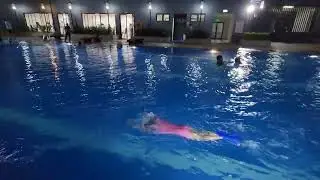Sim's freestyle swim