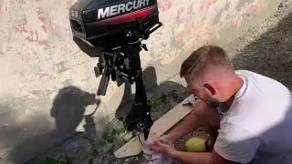 В полевых условиях - Замена трансмиссионного масла в редукторе лодочного мотора Mercury 3.3