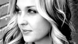 Sunny Sweeney - Sunday Dress