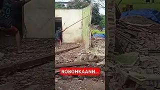 Robohkan Rumah dengan tenaga Luar Dalam 🤣 #shorts #viralvideo #trending