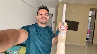 Got my Bat Signed by MS Dhoni