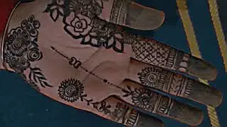 Simpale palm mehendi design by Shafquat Jahan