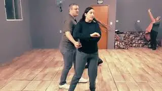 MINI COREOGRAFIA DE ROCK SOLTINHO