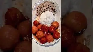 "Рис по-флотски со свиным фаршем" и печеными помидорами 😍