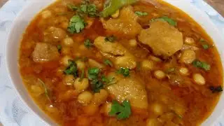 Chicken Chole Recipe by SweetHomeYTVlogs