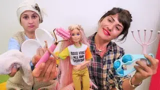 Barbie eve güzellik uzmanı çağırıyor! Reyhan abla ile komik video