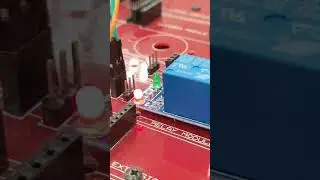 Arduino ile Röle nasıl çalışır #shorts #arduino  #röle #yazılım #coşkunöz #eğiticivideolar