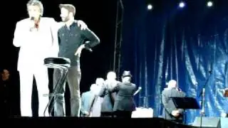 Toto Cutugno 22/10/2010 Astrahan Russia, presentazione della "famiglia"