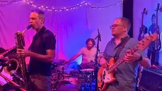 Lorenzo's Music - Blue water friction (Live Music Video)