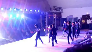 Theme group dance 
