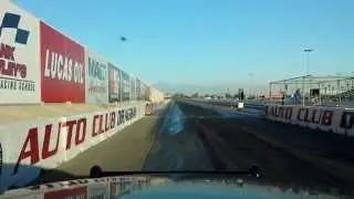 Crown Victoria Police Interceptor v.s. Dodge Charger 1/4 Drag Race