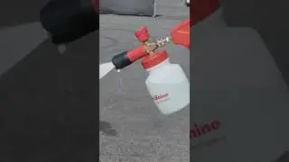 Get thick soapy foam with the Snow Master Foam Cannon #cardetailing #carwash #foamcannon