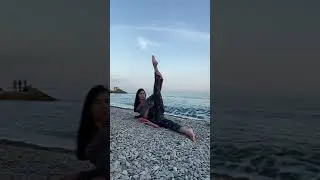 Yoga toned legs and buttocks 