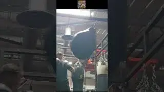 Heavyweight Boxer Unleashes Crazy Speed & Power!