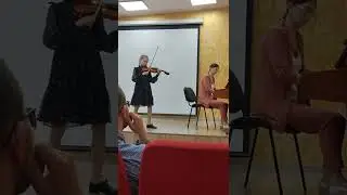 Концерт ля минор 1часть. А.Вивальди. Исполняет Плотникова Олеся.