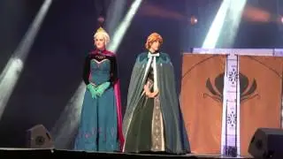 Elsa & Anna (Frozen)