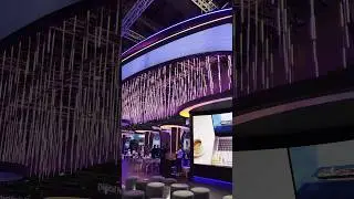 We can craft any centerpiece you envision for your stand #immersivetech #immersivedisplay
