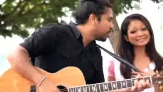 monoloQue & atilia- Kekanda Adinda (video rasmi,versi 8 bulan)