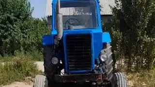 Трактор сотилади