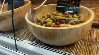Mercado de comida y productos de origen de Bayona