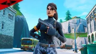 Meet The Best Non Claw Player...