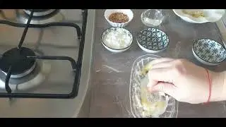 ALTI AYLIK BEBEKLER İÇİN İLK MAMA TARİFİ ÖNERİSİ - EK GIDAYA GEÇİŞ (+6 aylık)