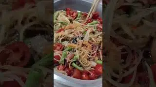 នំបញ្ចុក បុកល្ហុង