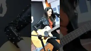 The Warning | Ale acoustic bass 