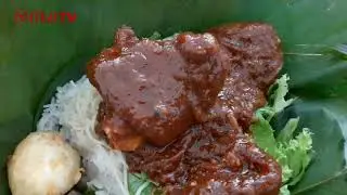 Unpacking & Eating Ghanaian Rice with Zongo Stew in Ahaban with your Hands by Terami Foods