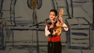 Събрали се три щурци