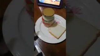 Sandwich.