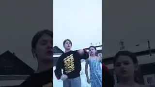 на улице