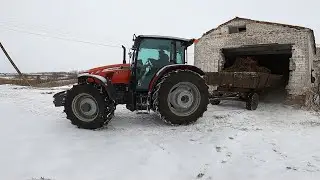На ферме не без проблем, но Гриша выручает. Помыл свою ласточку!