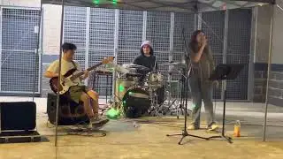 Off the wall performed by Spotlights in space