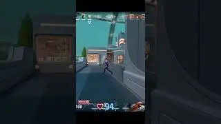 Yoru mains while the whole team is dying