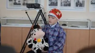 МАЛЬЧИК ЧИТАЕТ БЕЛОВА