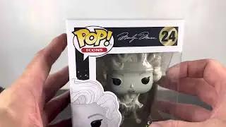 Vintage Glamour Unboxed: Marilyn Monroe in The Seven Year Itch - EE Exclusives Funko Pop Collection!