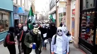 Anonymous помогли бездомному [Переведено]