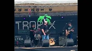 When It Rains It Pours – Chris Casale (Luke Combs Cover) | Live Performance