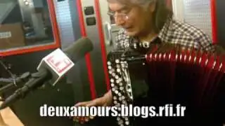 live Raul Barboza