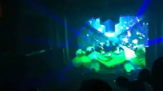 DeadMau5 September 28@Live At Metropolis Strobe (End Of The Show)