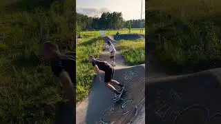 Surfskate at the pumptrack be like...