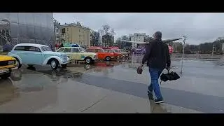 Выставка ретро автомобилей в городе Королёв.