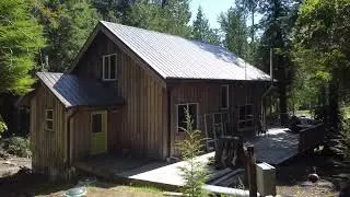 Beautiful Remote Oasis in Bamfield BC