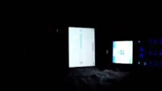 Motorola C168i vs. Apple video ipod 30gb brightness