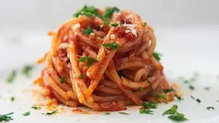 The last Tomato Sauce Spaghetti you will ever make.