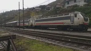 Transito 2 treni in 1 minuto direzione Ronco Scrivia,icn e402b 150 + 126 + ics sul binario illegale